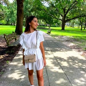 Meet your Posher, Isabel